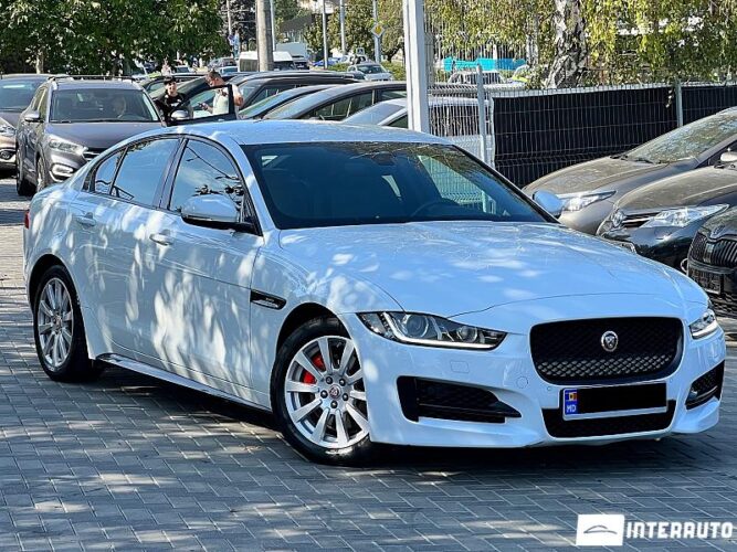 Jaguar XE 2016 doar la InterAuto