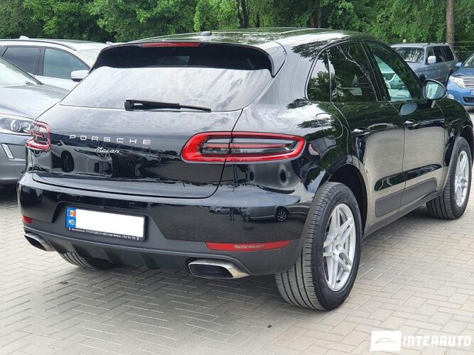 Porsche Macan 33 porsche Macan 2016