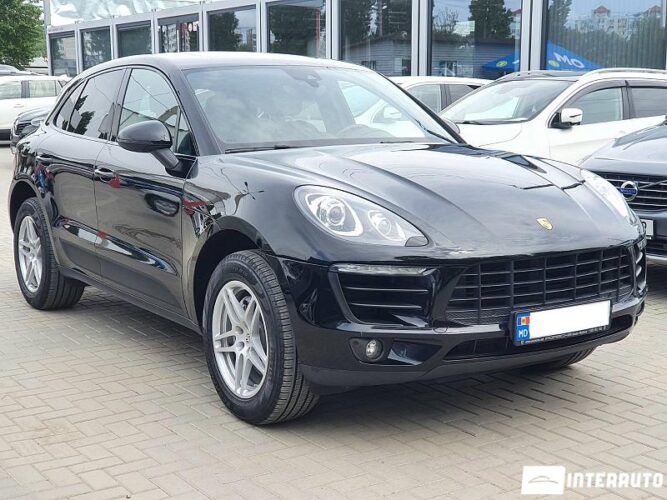 Porsche Macan 2016 doar la InterAuto