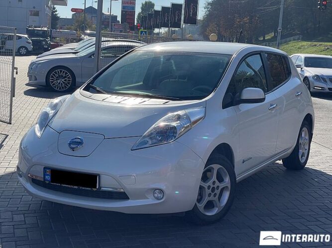 Nissan Leaf 2013 doar la InterAuto
