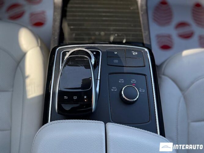 Mercedes GLE 550e 54 mercedes GLE 550e 2016