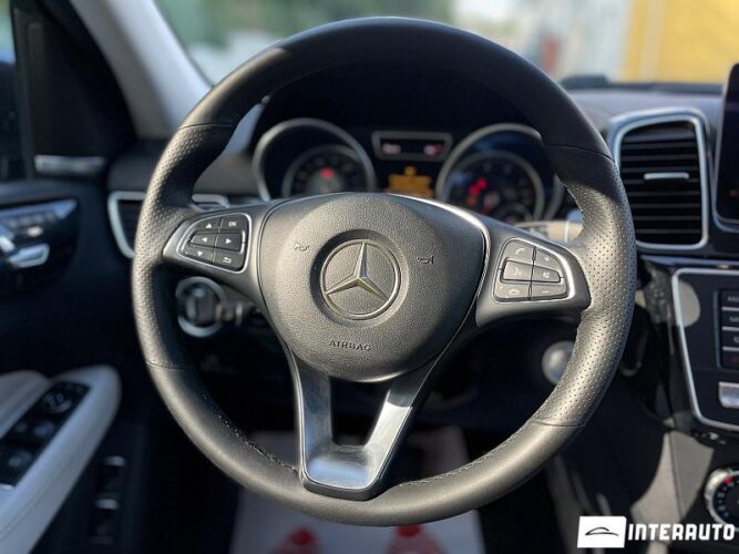 Mercedes GLE 550e 48 mercedes GLE 550e 2016