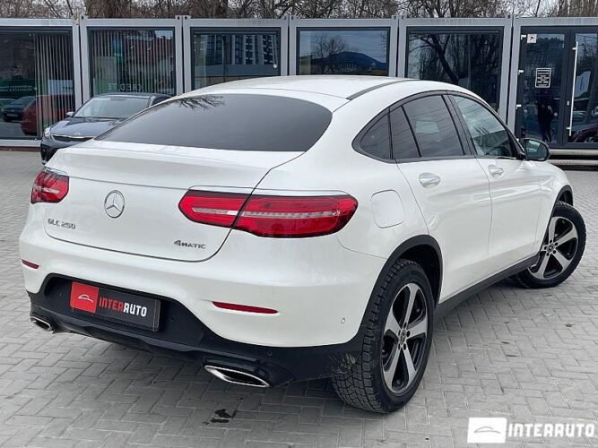 Mercedes GLC 250 Coupe 34 mercedes GLC 250 Coupe 2018