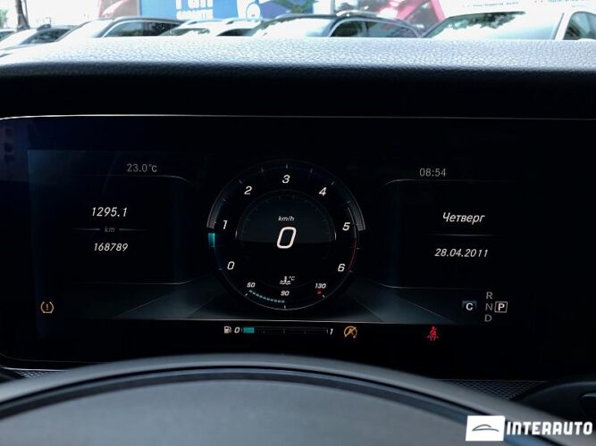 Mercedes E 220 34 mercedes E 220 2016