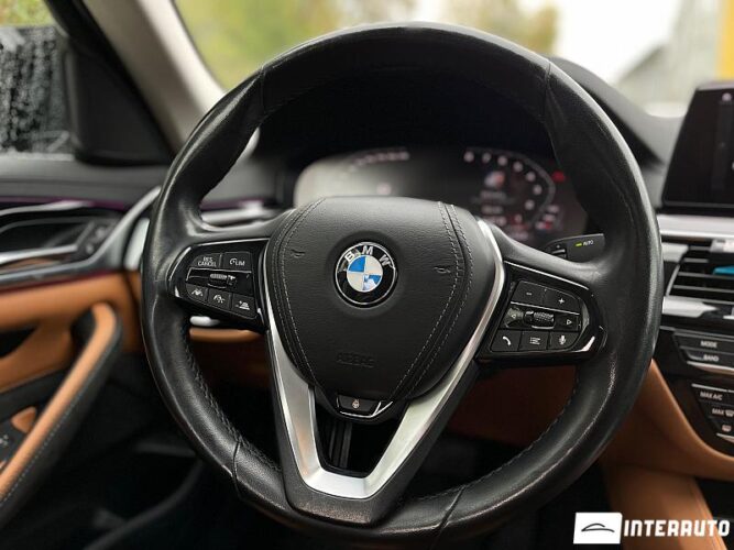 BMW 520 54 bmw 520 2019