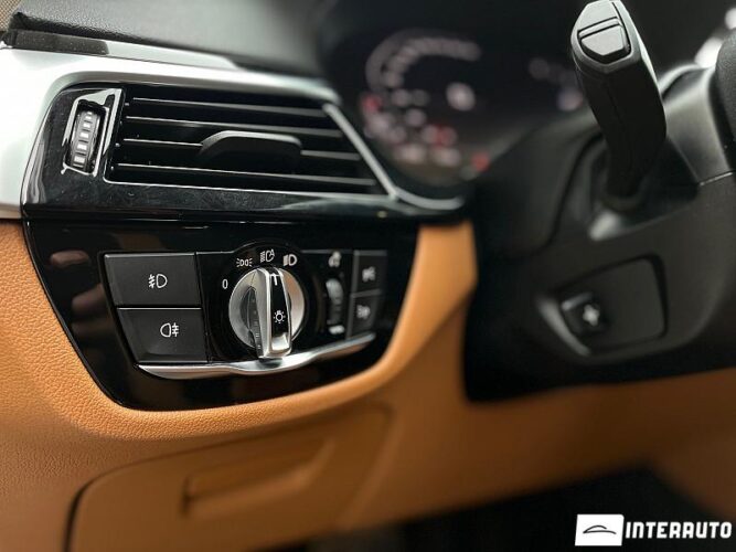 BMW 520 51 bmw 520 2019