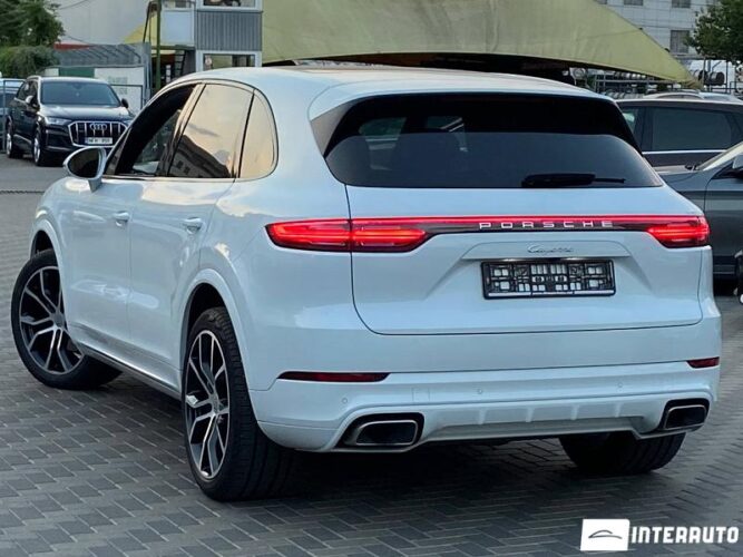 Porsche Cayenne 34 porsche Cayenne 2020