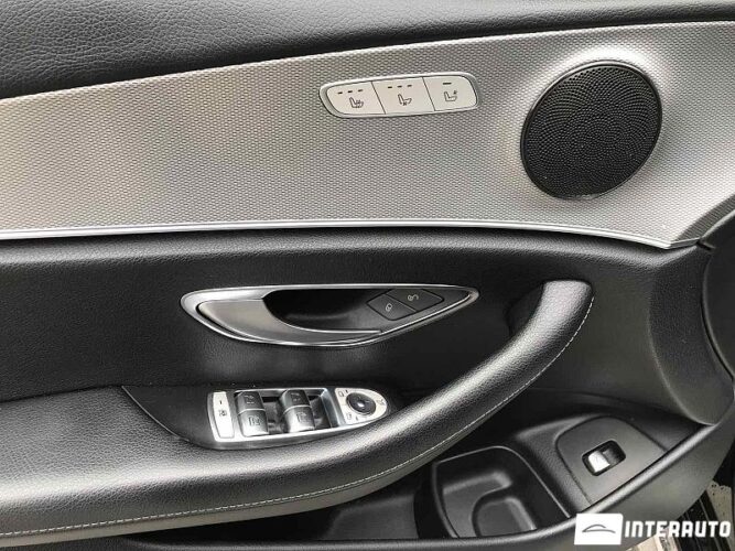 Mercedes E 220 32 mercedes E 220 2017