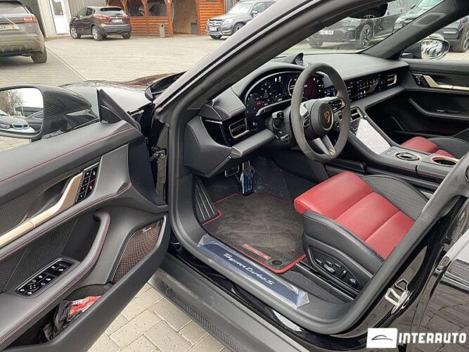 Porsche Taycan Turbo S 53 porsche Taycan Turbo S 2021