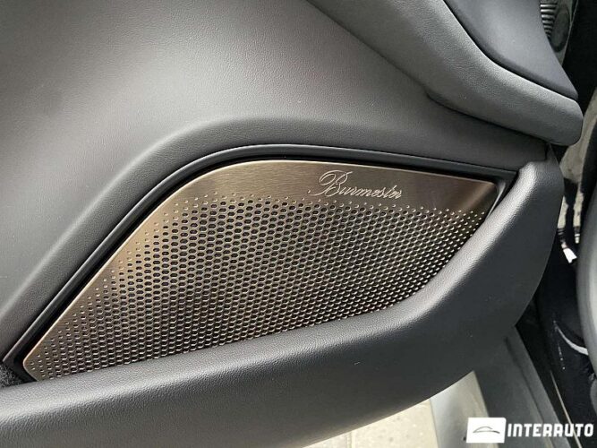 Porsche Taycan Turbo S 50 porsche Taycan Turbo S 2021