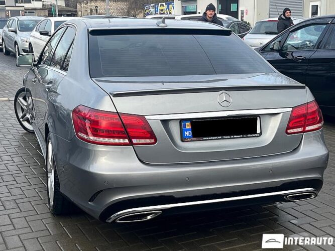 Mercedes E 220 30 mercedes E 220 2013