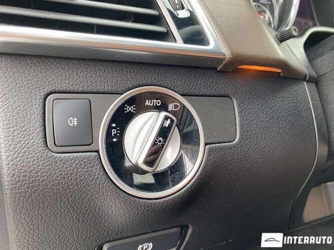 Mercedes GLE 400 48 mercedes GLE 400 2018