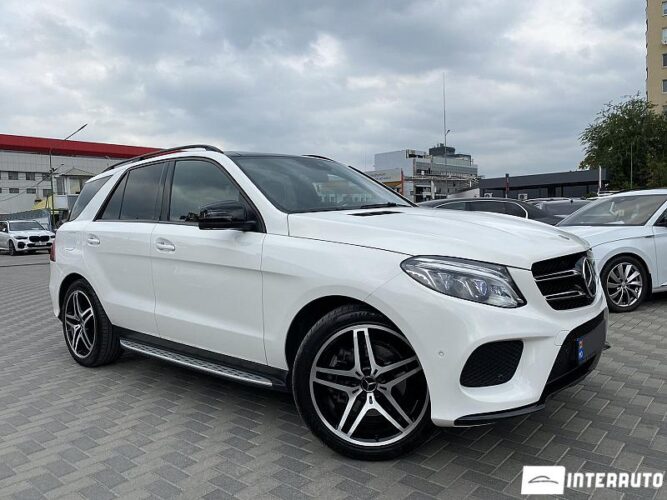 Mercedes GLE 400 37 mercedes GLE 400 2018