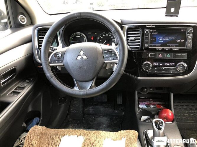 Mitsubishi Outlander 43 mitsubishi Outlander 2013