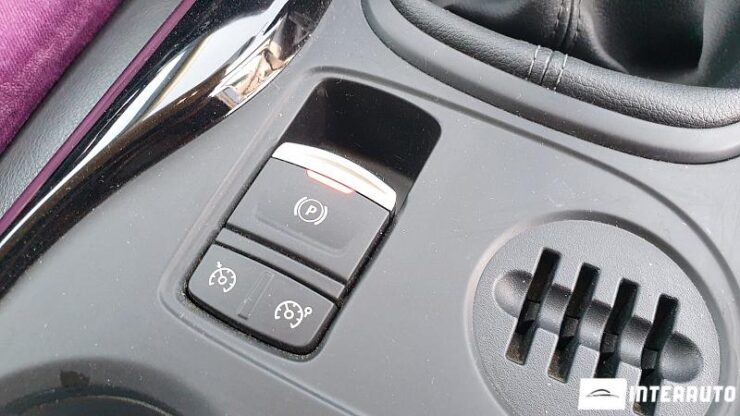 Renault Kadjar 37 renault Kadjar 2016