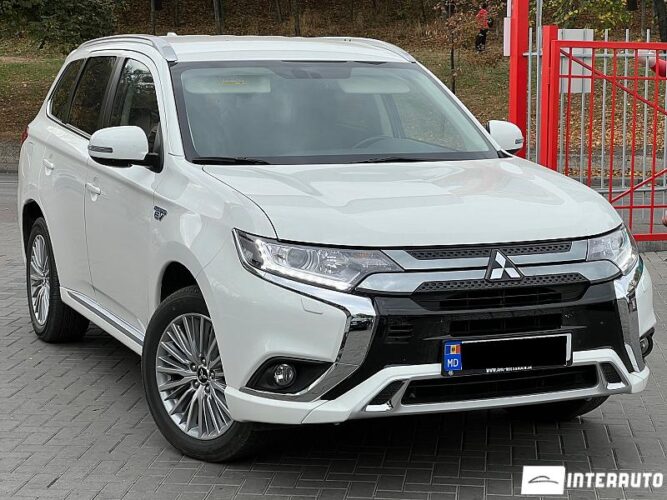 mitsubishi Outlander 2020