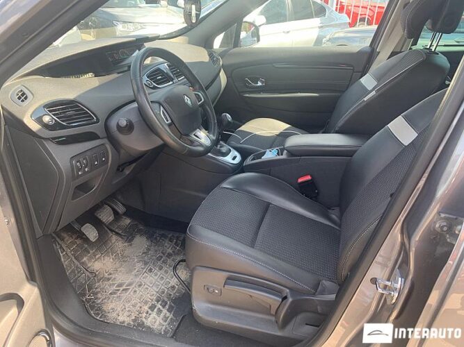 renault Scenic 2012