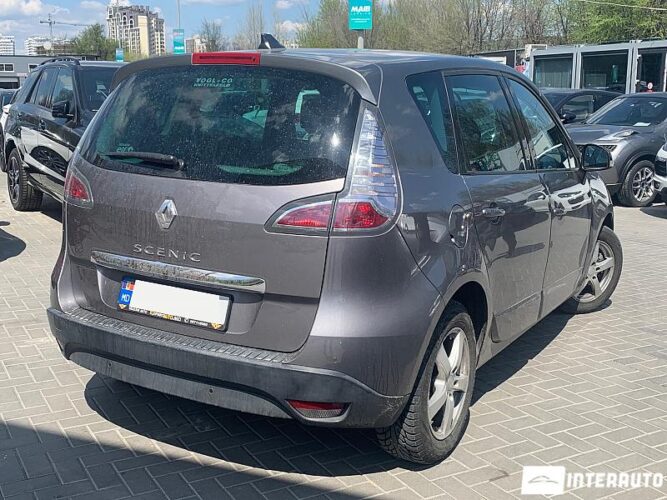 renault Scenic 2012