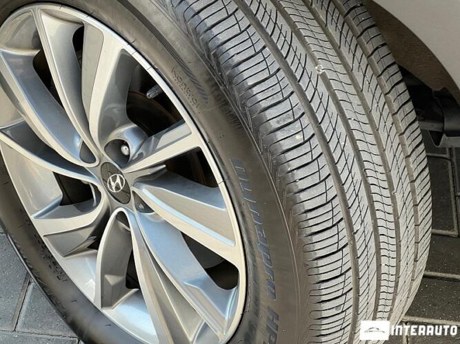 hyundai Santa Fe 2020