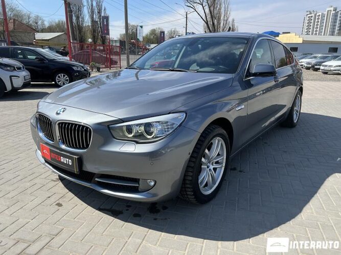 bmw 520 GT 2013