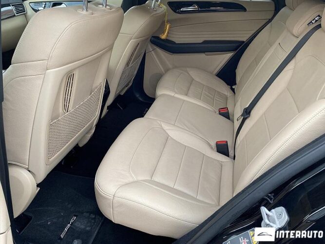 Mercedes GLE Coupe 450 46 mercedes GLE Coupe 450 2016