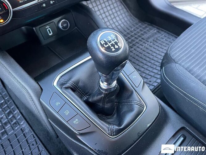 Ford Focus 44 ford Focus 2018