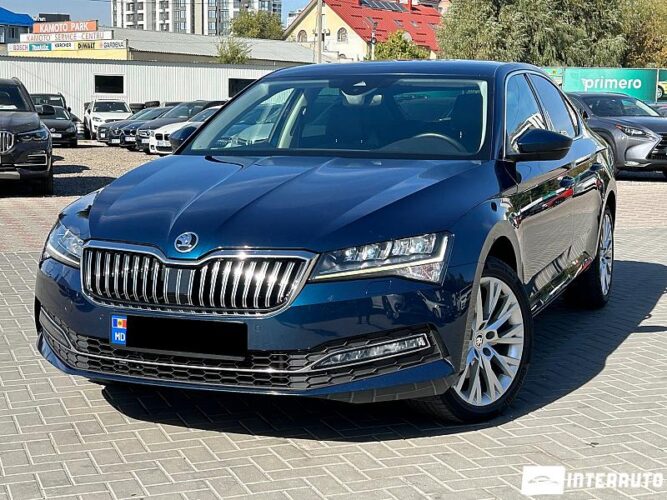 Skoda Superb 2019 doar la InterAuto