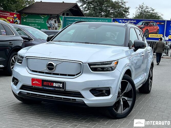 Volvo XC 40 2021 doar la InterAuto