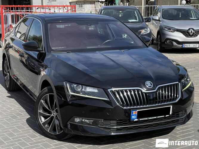 Skoda Superb 2018 doar la InterAuto