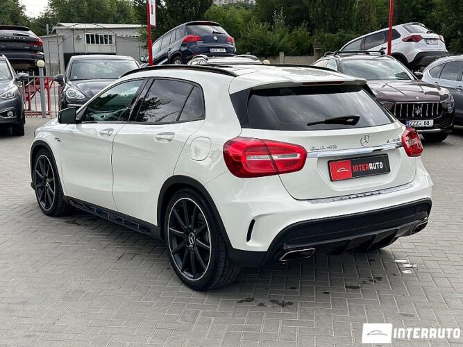 mercedes GLA 45 AMG 2015