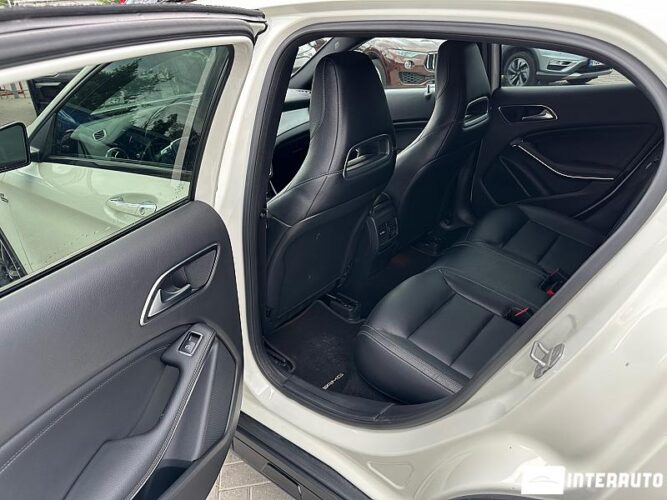 mercedes GLA 45 AMG 2015