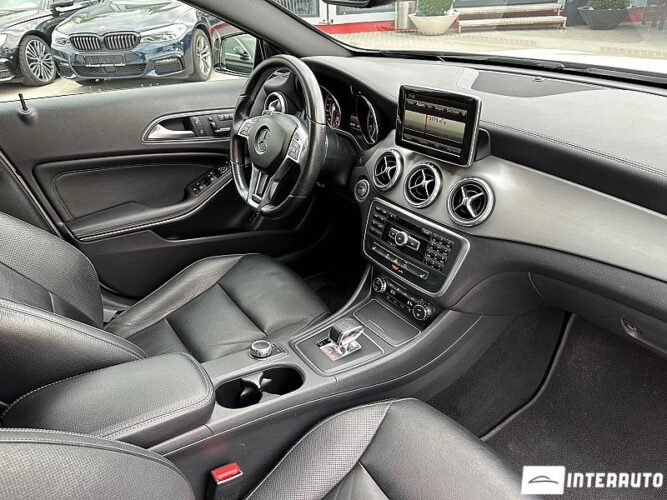 mercedes GLA 45 AMG 2015