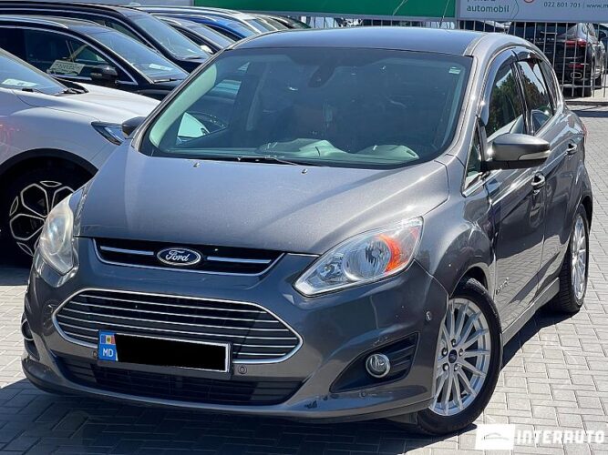 Ford C-MAX 2012 doar la InterAuto