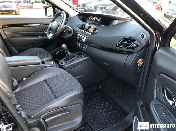 renault Grand Scenic 2012