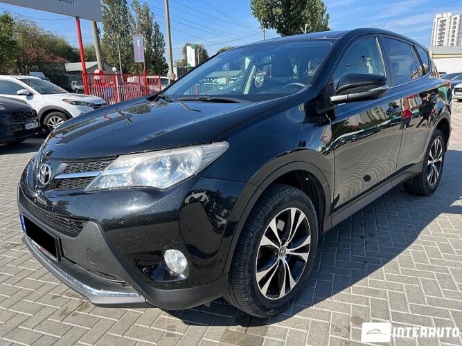 Toyota Rav-4 2014 doar la InterAuto