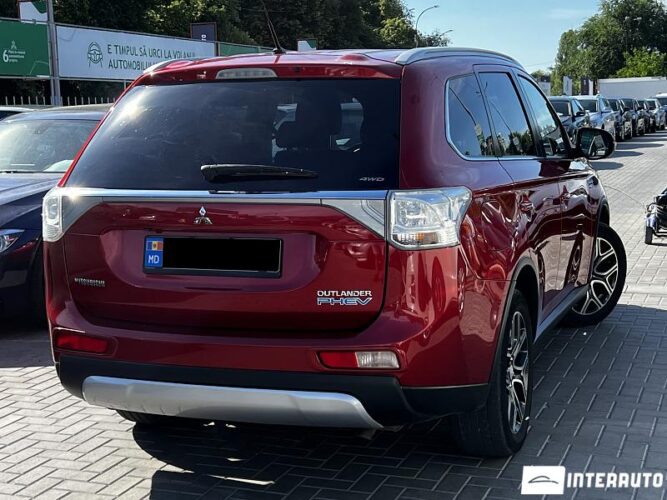 Mitsubishi Outlander 31 mitsubishi Outlander 2015