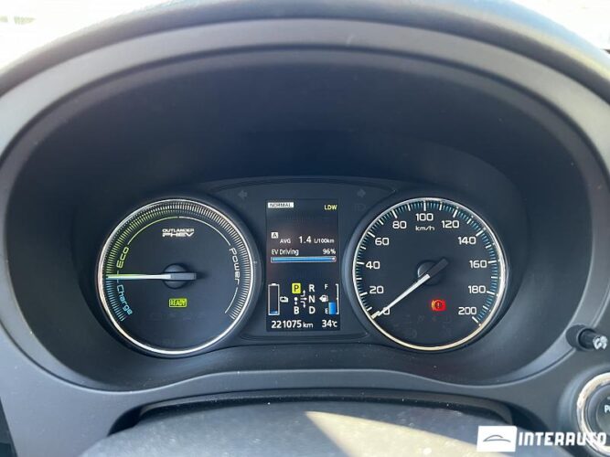 Mitsubishi Outlander 39 mitsubishi Outlander 2015