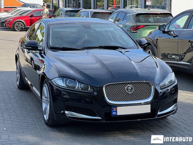 jaguar XF 2012