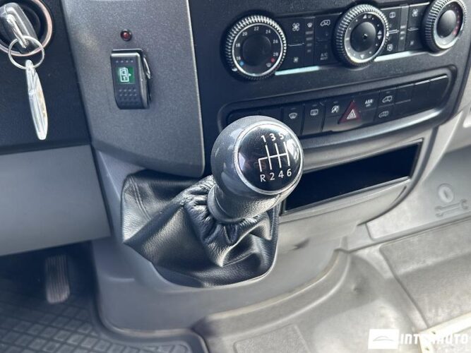 volkswagen Crafter 2012