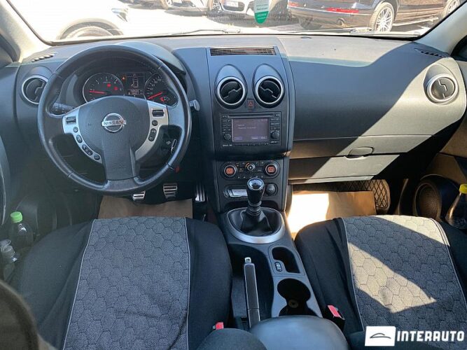 nissan Qashqai+2 2010