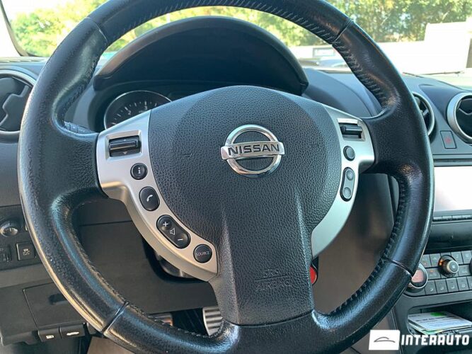 nissan Qashqai+2 2010