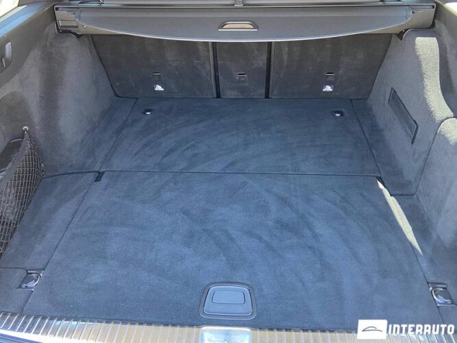 Mercedes E 220 48 mercedes E 220 2017