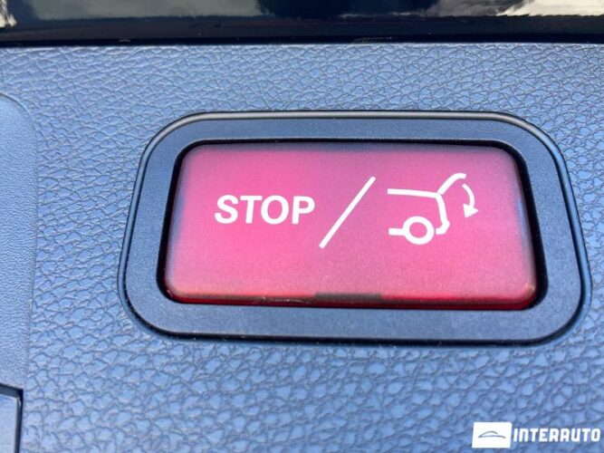 Mercedes E 220 49 mercedes E 220 2017