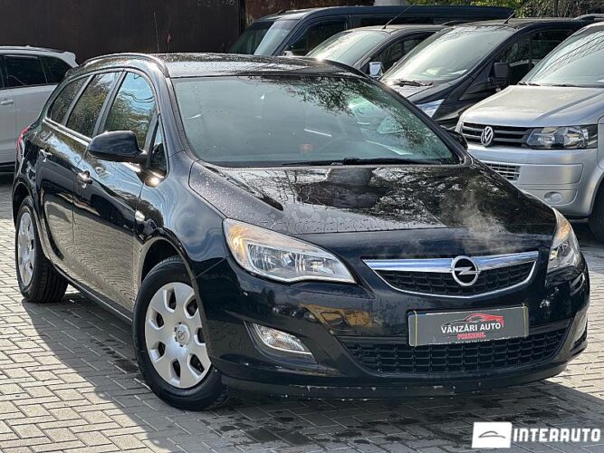 Opel Astra 30 opel Astra 2011