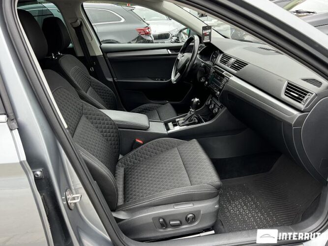 Skoda Superb 39 skoda Superb 2016