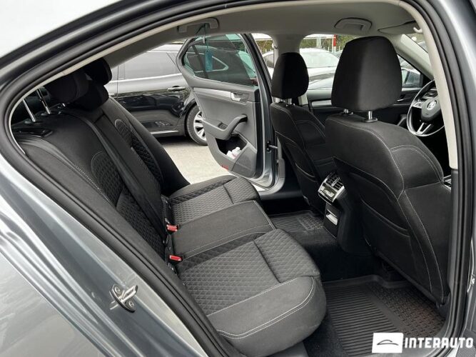 Skoda Superb 51 skoda Superb 2016