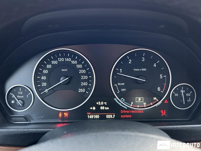 BMW 320 40 bmw 320 2015