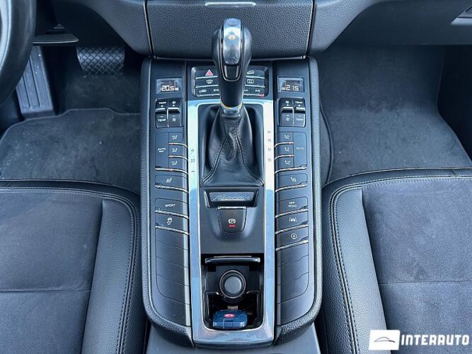 Porsche Macan 43 porsche Macan 2018