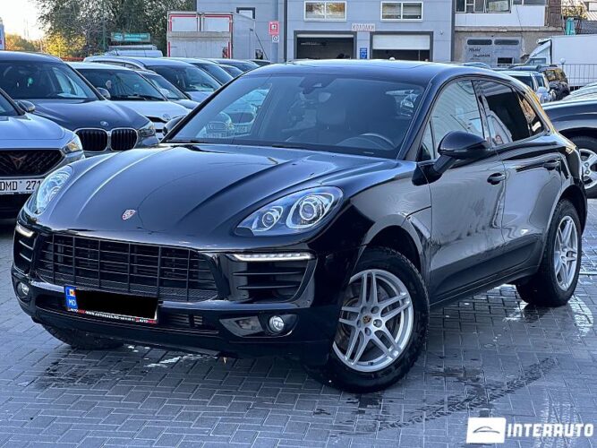 Porsche Macan 2018 doar la InterAuto