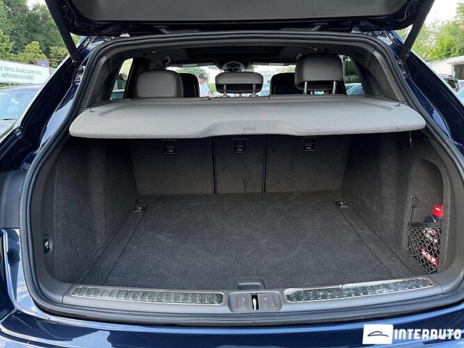 Porsche Macan 57 porsche Macan 2018